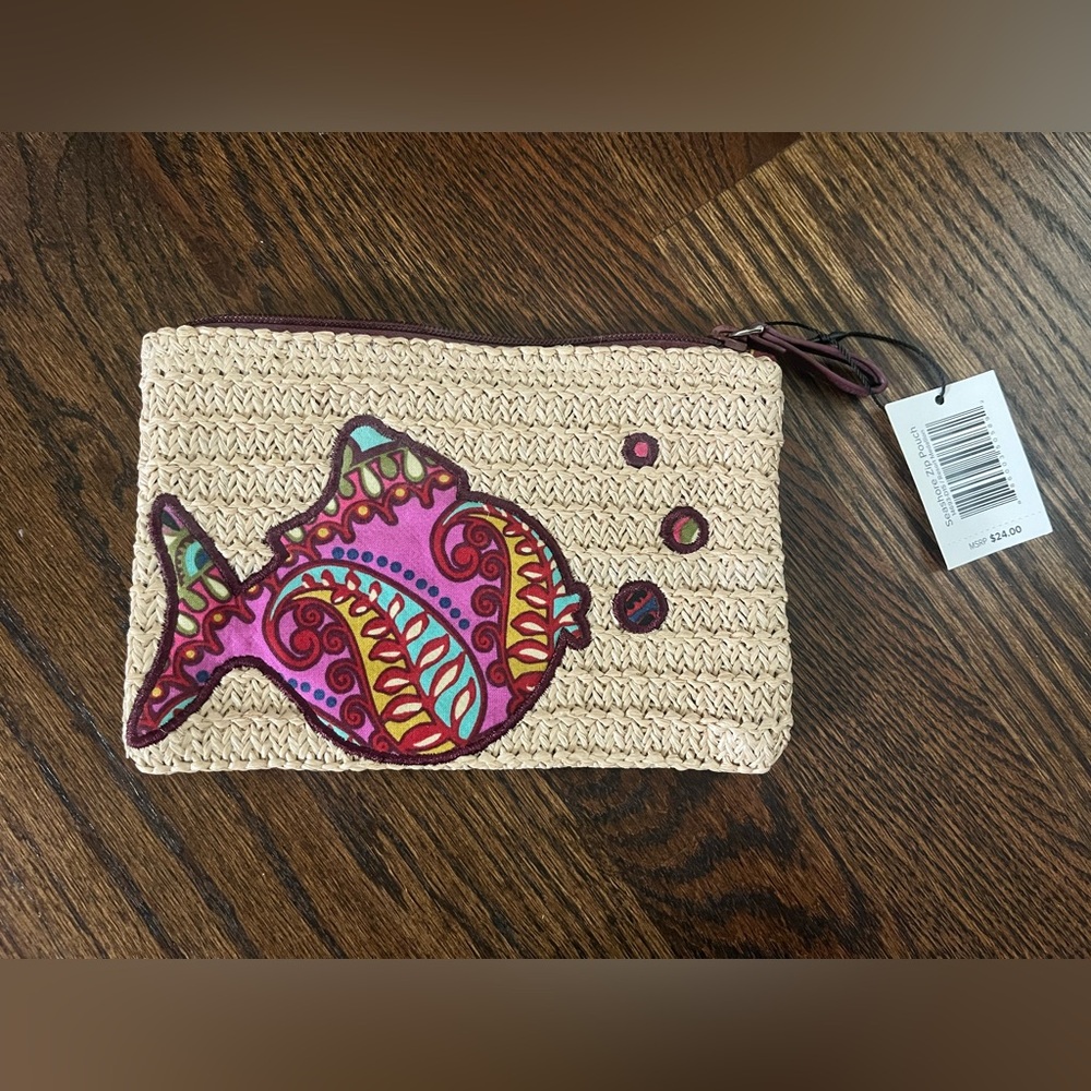 Vera Bradley NWT Seashore Zip Pouch in Resprt Medallion